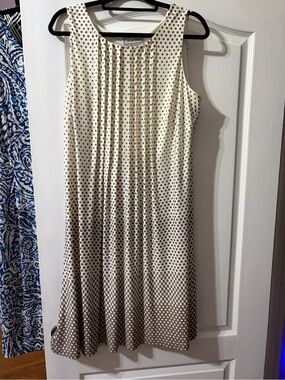 Sleeveless Polka Dot Pleated A-Line Dress in Cream and Brown 16W